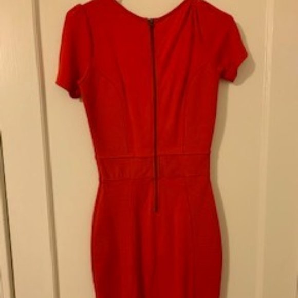 Short Sleeve Red Bodycon - Picture 2 of 3